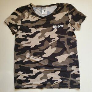 Camo queen t-shirt